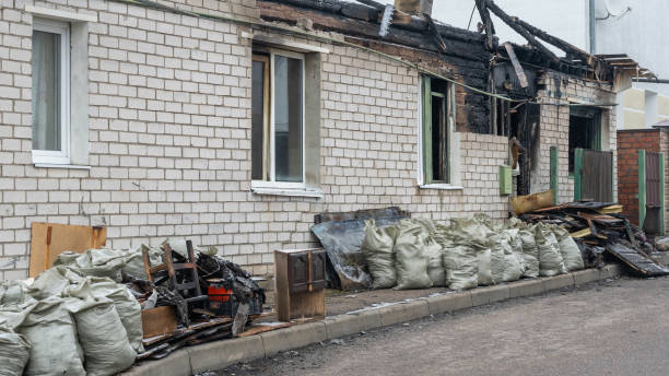 24/7 Emergency Fire Damage Removal experts in Oxford, KS